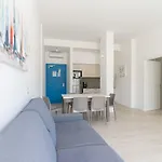 Residenza Turistica Alberghiera Blue Marine 比比翁