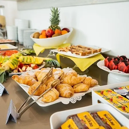 Residenza Turistica Alberghiera Blue Marine 比比翁