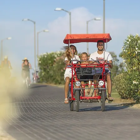 Residenza Turistica Alberghiera Blue Marine 公寓式酒店 3*