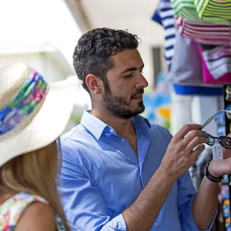 公寓式酒店 Residenza Turistica Alberghiera Blue Marine 比比翁