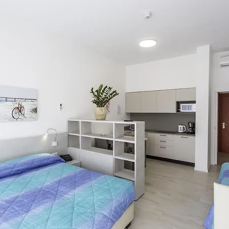 アパートホテル Residenza Turistica Alberghiera Blue Marine 3*