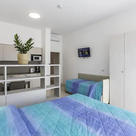 Residenza Turistica Alberghiera Blue Marine Apart Otel